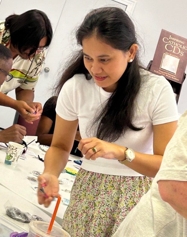 aug-24-image-15-sr-hannah-working